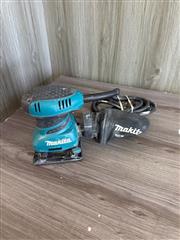MAKITA BO4556